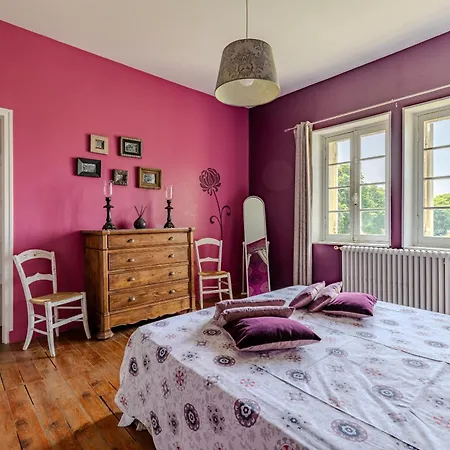 Holiday home Maison Les Marronniers